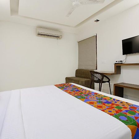 Fabexpress Comfort Stay I Samarda Kaliāsot Exteriör bild